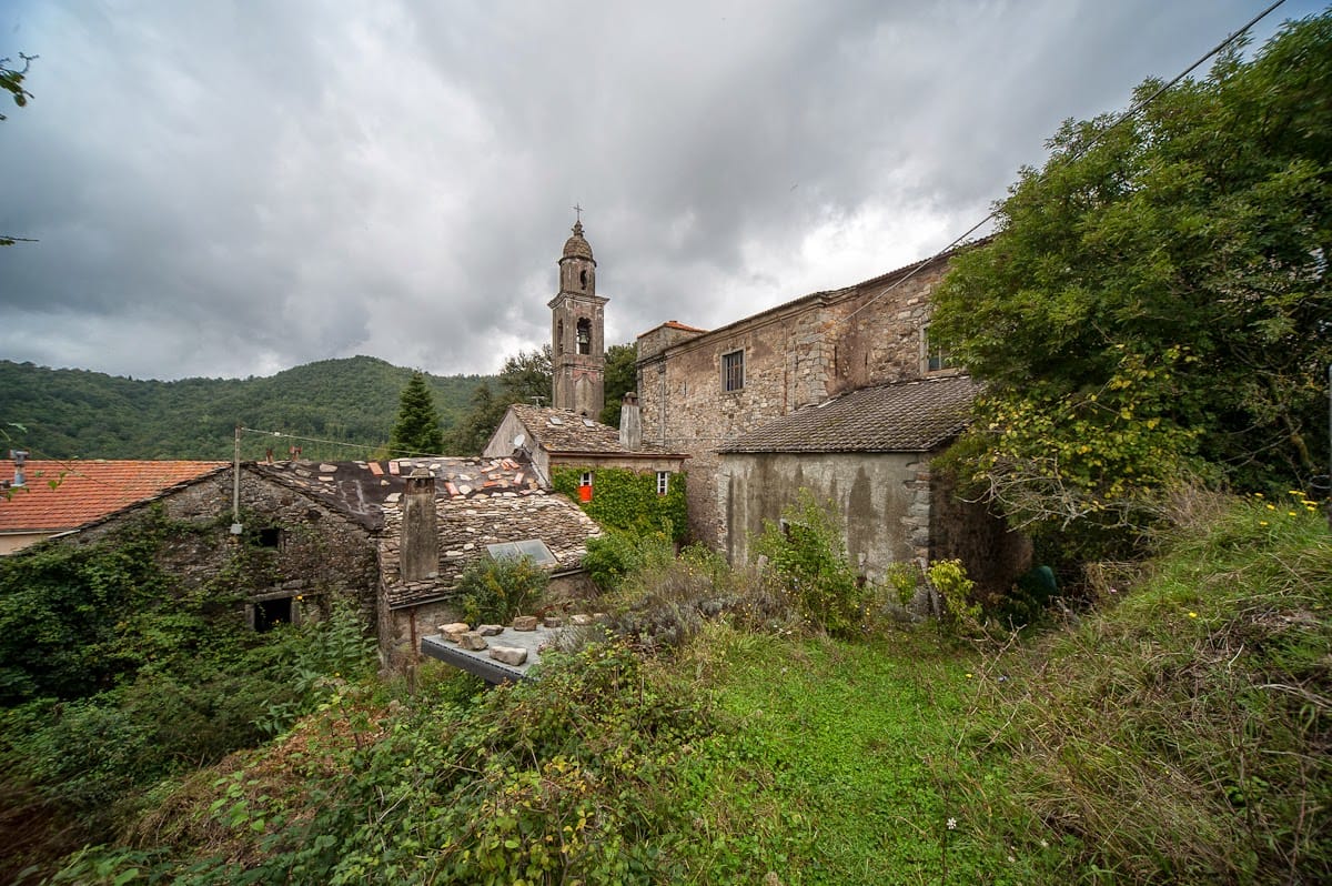 porciorasco,-varese-ligure-la-spezia.-un-albergo-diffuso-“ad-hoc”